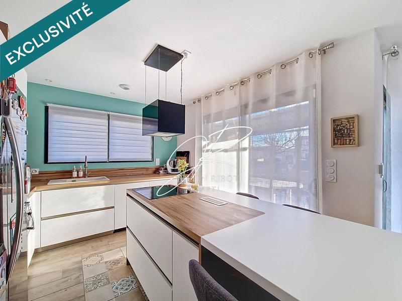 Maison - 87 m² - 4 pièces