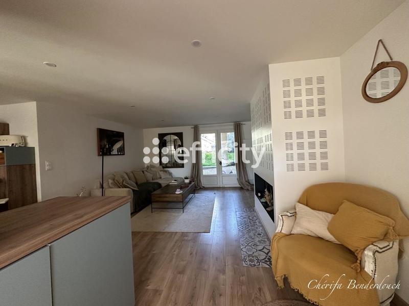 Maison - 82 m² - 3 pièces