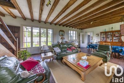 Maison - 257 m² - 8 pièces