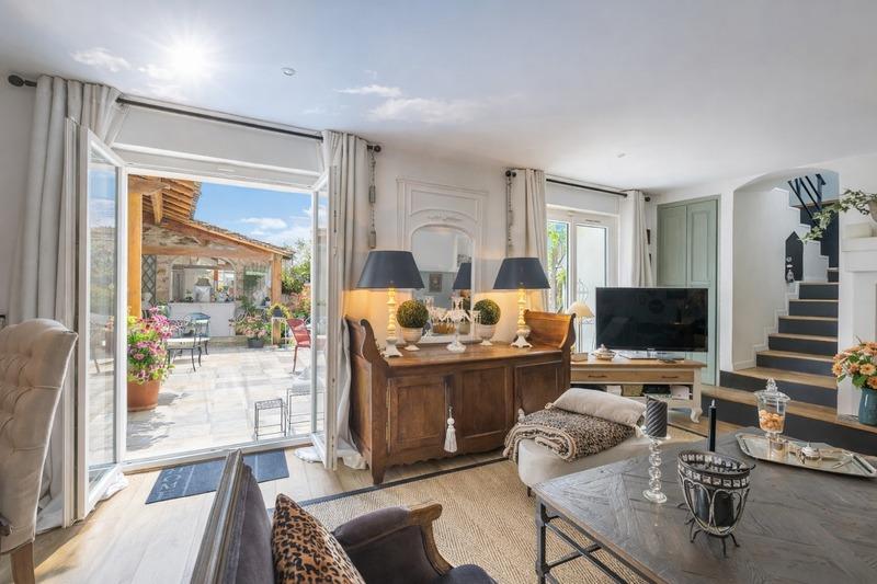 Maison en pierre - 150 m² - 6 pièces