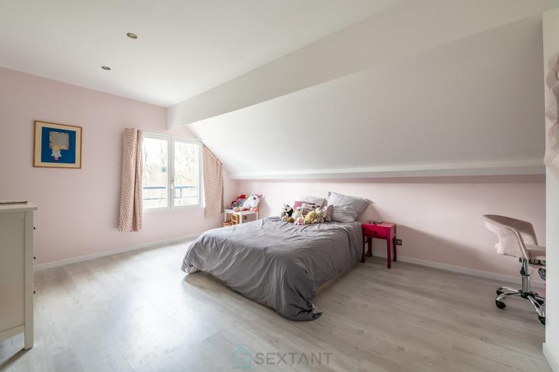 Maison d'architecte - 465 m² - 12 pièces