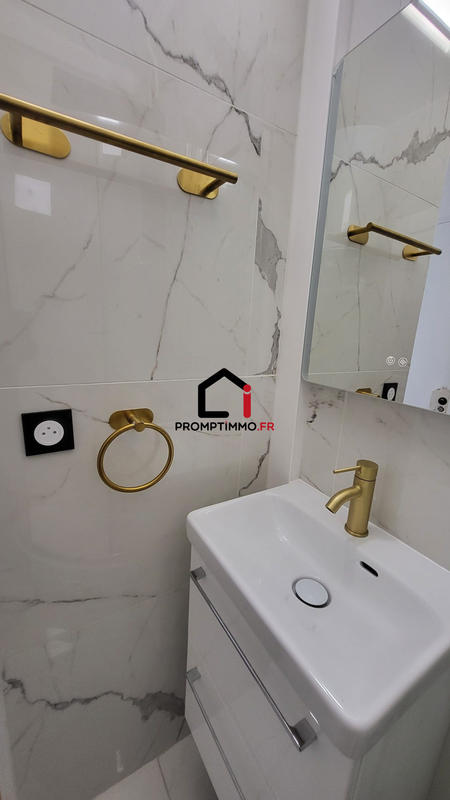 Appartement - 15 m² - 1 pièce