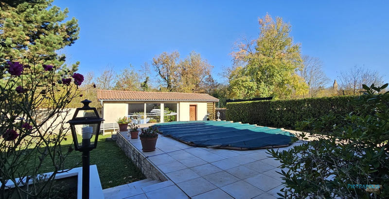 Maison - 147 m² - 5 pièces