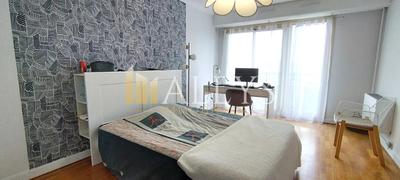 Appartement - 81 m² - 4 pièces