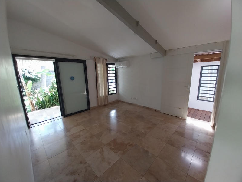 Villa - 185 m² - 6 pièces