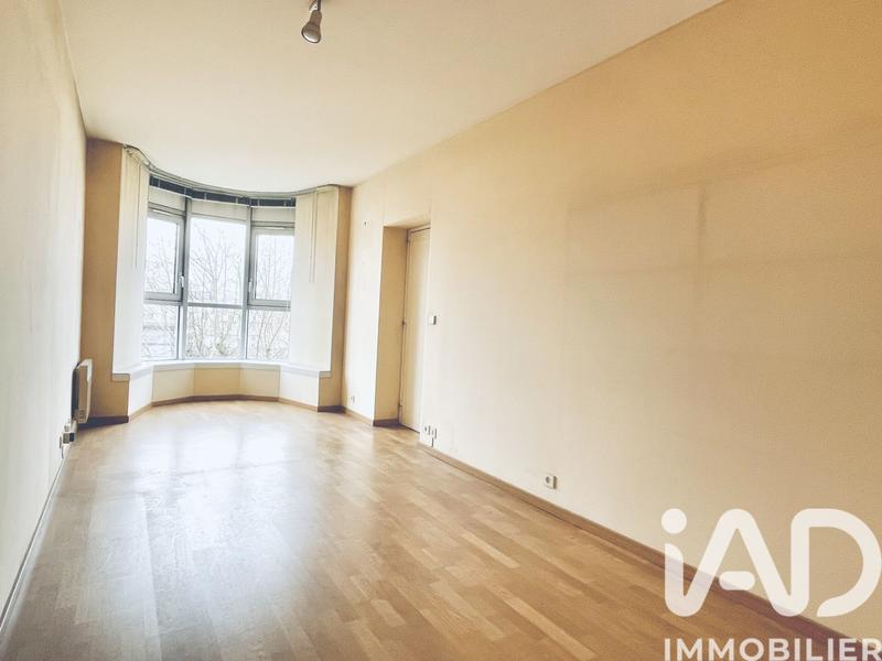Appartement - 100 m² - 5 pièces
