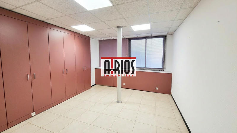 Bureau - 200 m²
