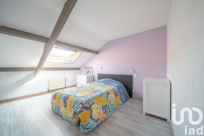 Maison - 179 m² - 8 pièces