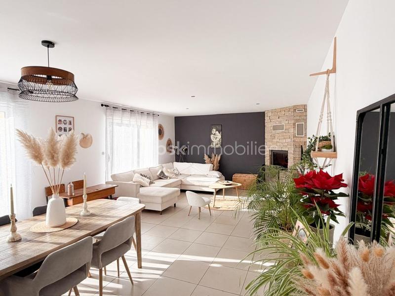 Maison - 166 m² - 7 pièces