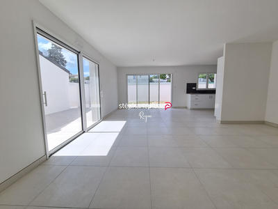 Maison - 103 m² - 4 pièces