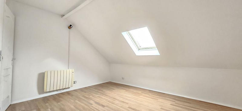 Maison - 98 m² - 5 pièces