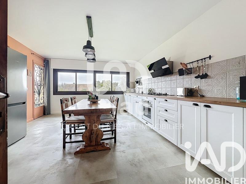 Maison - 170 m² - 6 pièces