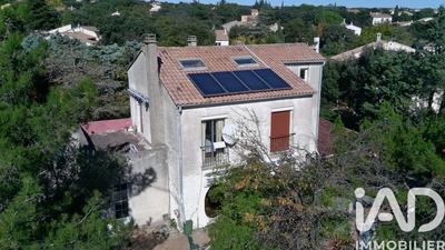 Maison - 220 m² - 5 pièces