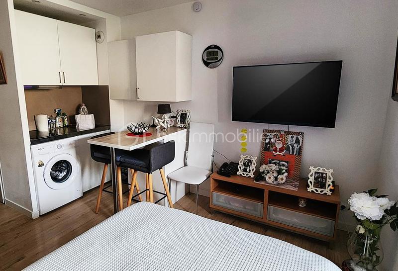 Studio - 19 m² - 1 pièce