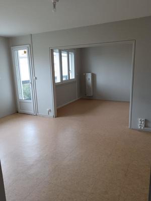 Appartement - 95 m² - 4 pièces