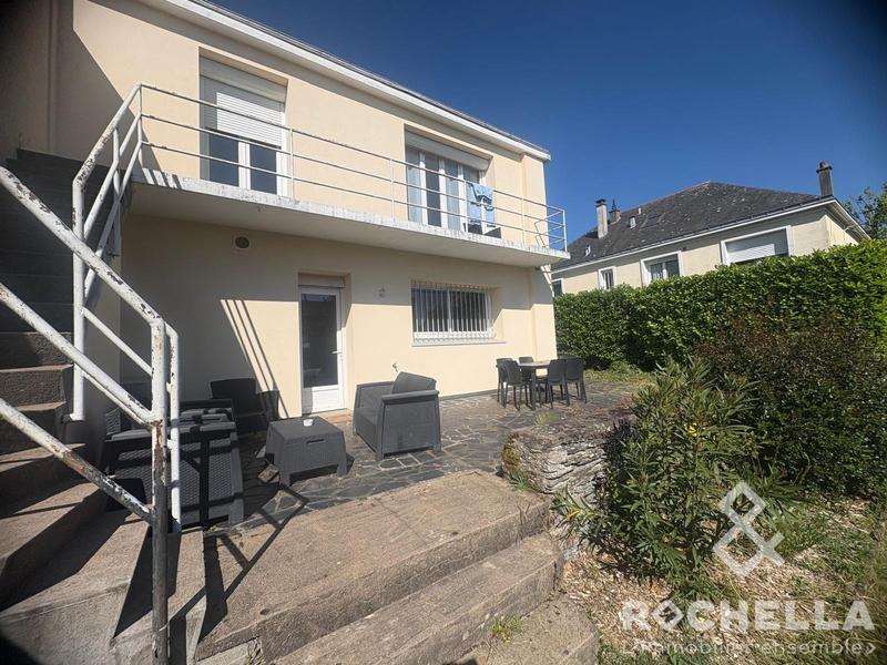 Maison - 105 m² - 6 pièces