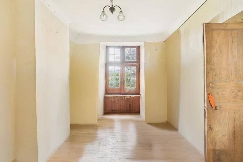 Maison - 293 m² - 10 pièces