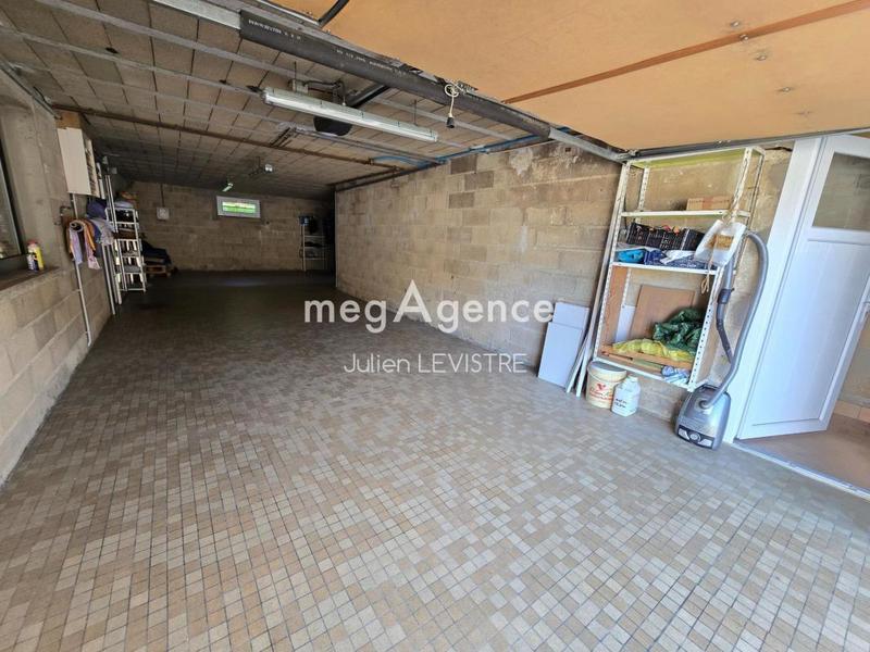 Maison - 208 m² - 8 pièces