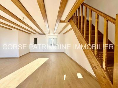 Appartement - 85 m² - 3 pièces