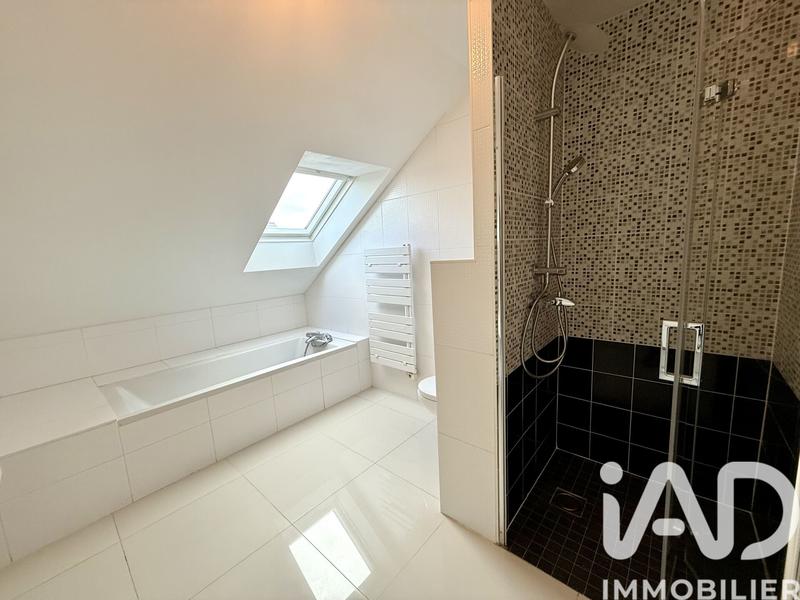 Maison - 160 m² - 6 pièces