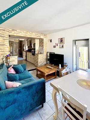 Maison - 90 m² - 5 pièces