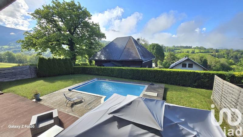 Maison - 183 m² - 6 pièces