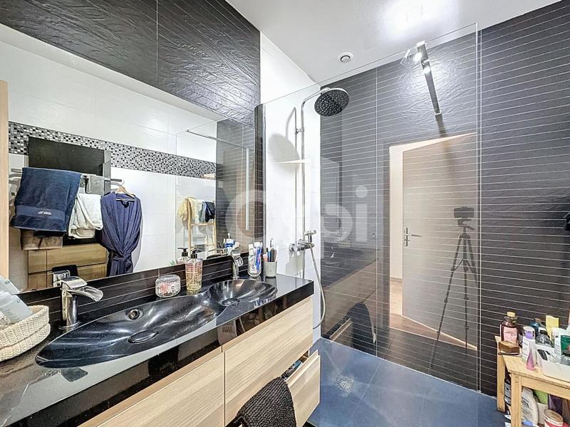 Appartement - 114 m² - 4 pièces