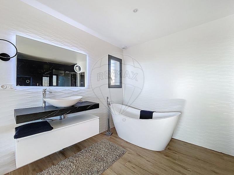 Villa - 150 m² - 5 pièces