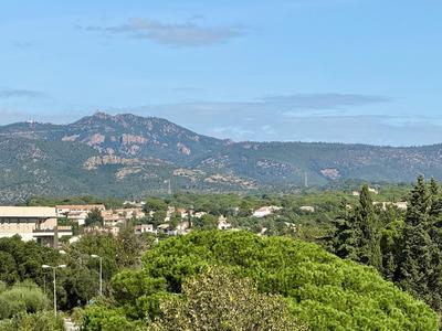 Appartement - 215 m² - 8 pièces