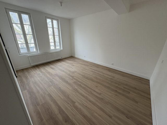 Appartement - 81 m² - 3 pièces