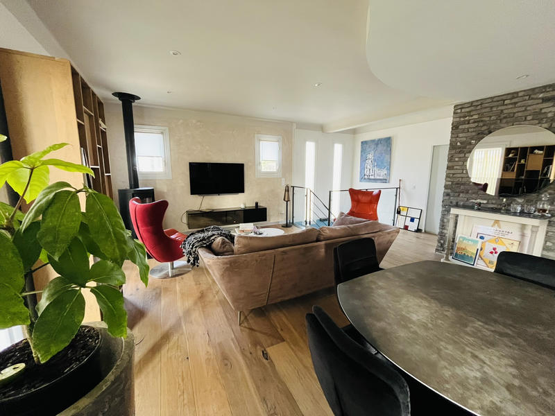 Appartement - 83 m² - 3 pièces