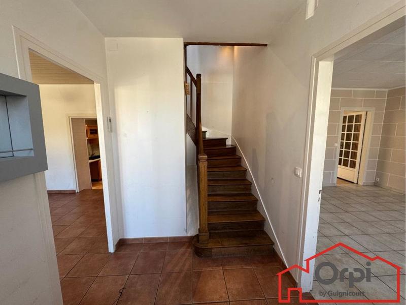 Maison de ville - 251 m² - 6 pièces