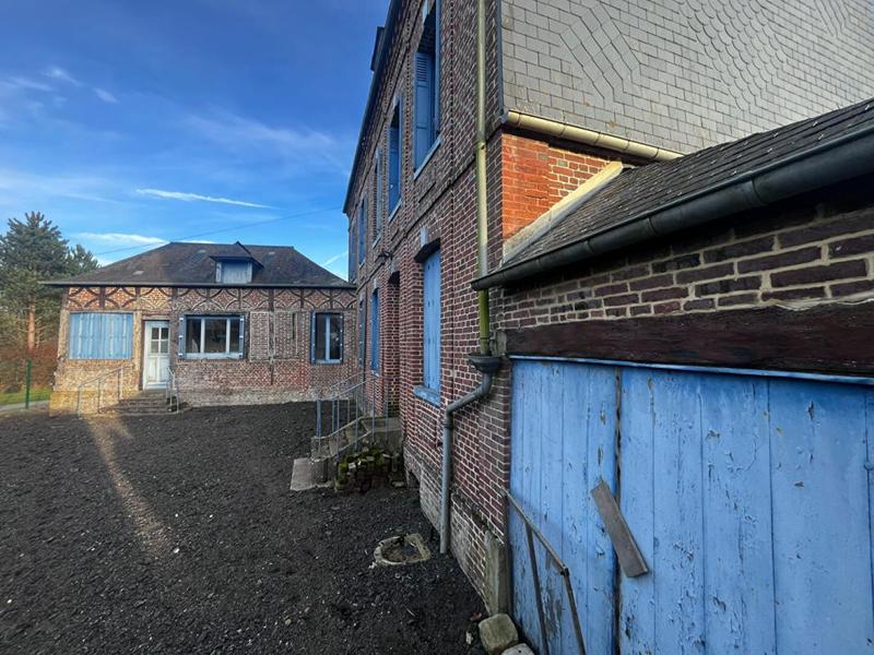 Maison - 178 m² - 10 pièces