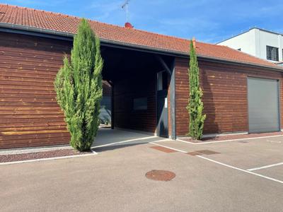 Appartement - 83 m² - 2 pièces