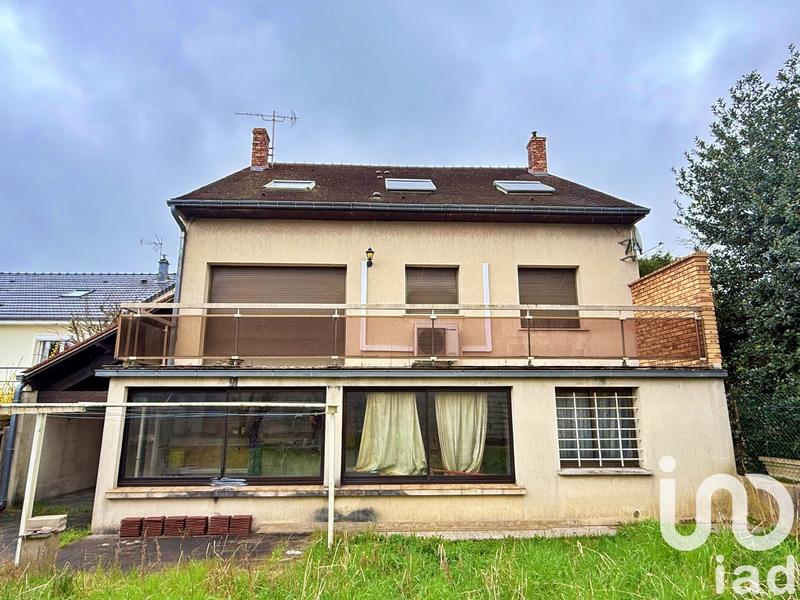 Maison - 182 m² - 7 pièces