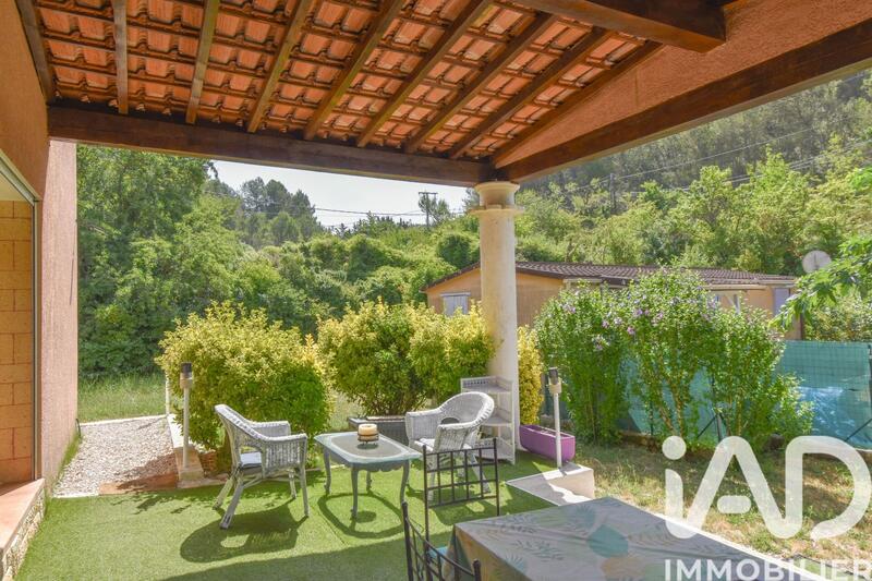 Maison - 102 m² - 4 pièces