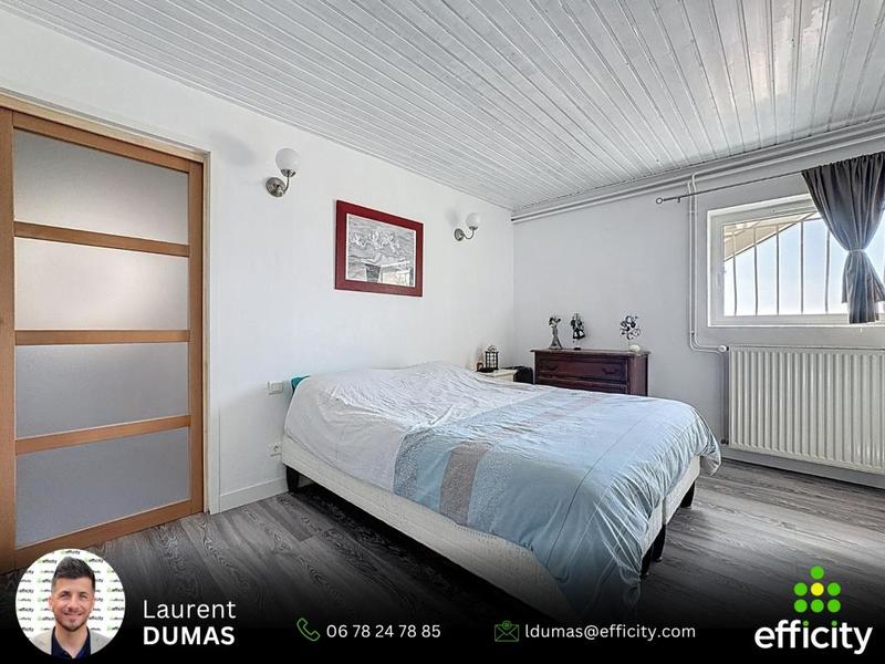 Maison - 187 m² - 6 pièces