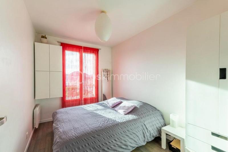 Maison - 97 m² - 6 pièces