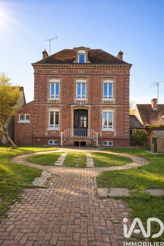 Maison - 126 m² - 6 pièces