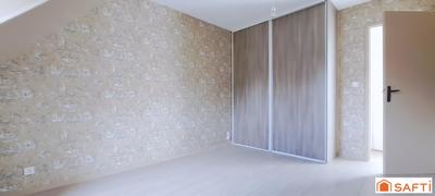 Maison - 90 m² - 4 pièces