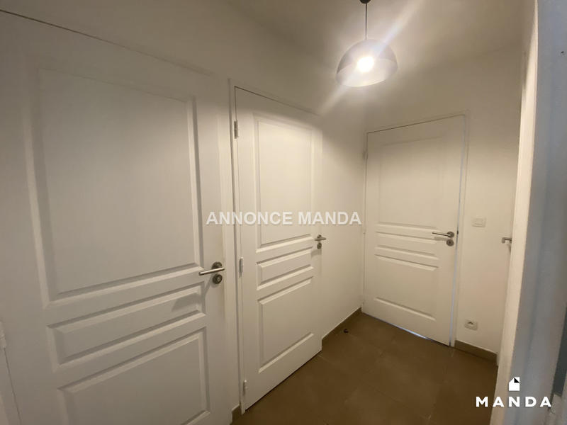 Chambre - 10 m² - 4 pièces