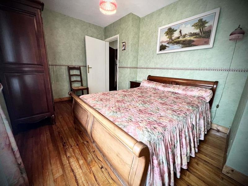 Maison - 112 m² - 7 pièces