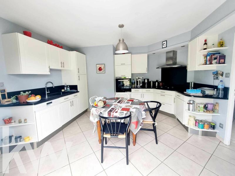 Viager - Maison - 140 m² - 5 pièces