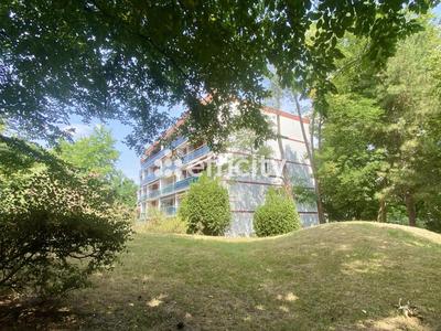 Appartement - 85 m² - 3 pièces