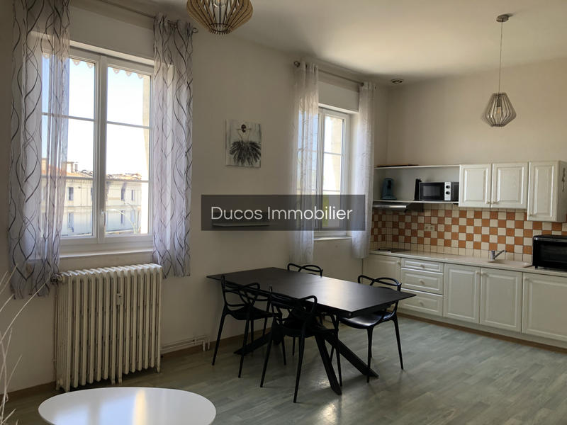 Appartement - 60 m² - 2 pièces