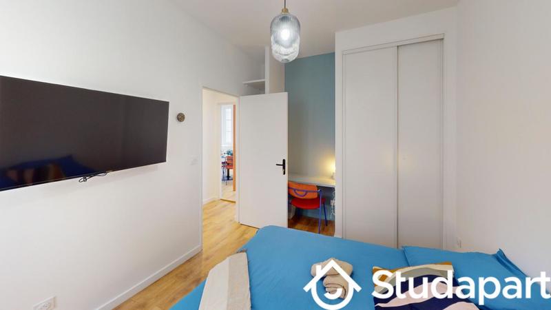 Chambre - 11 m² - 1 pièce