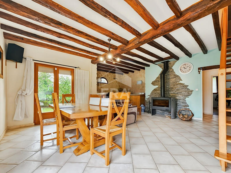 Maison - 175 m² - 10 pièces