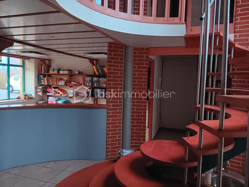 Bureau - 310 m² - 12 pièces