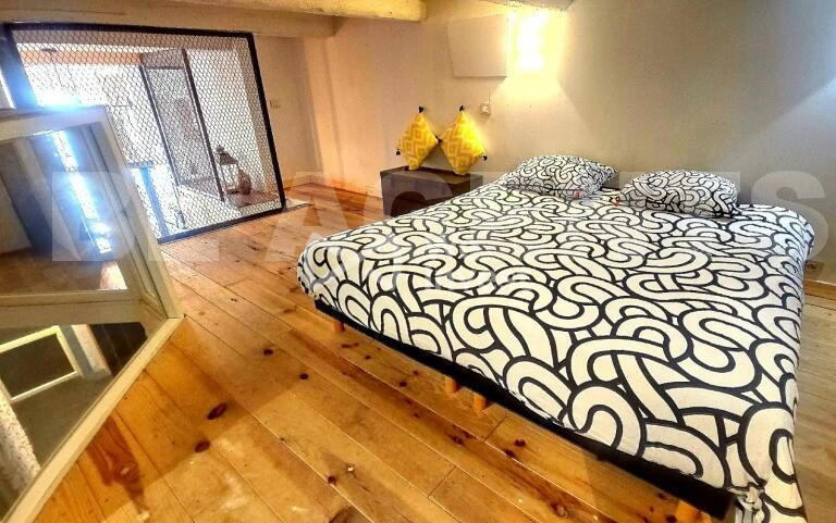 Loft - 120 m² - 5 pièces