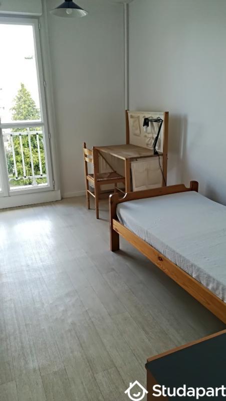 Chambre - 15 m² - 1 pièce